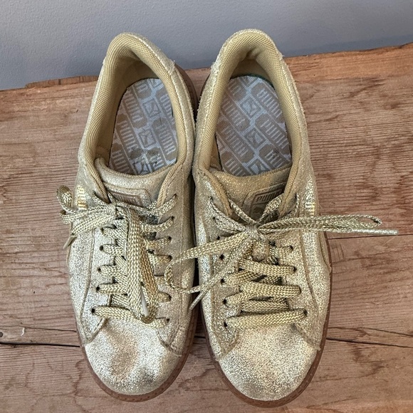 Puma Classic Platform Gold Glitter Sneakers - Picture 4 of 7